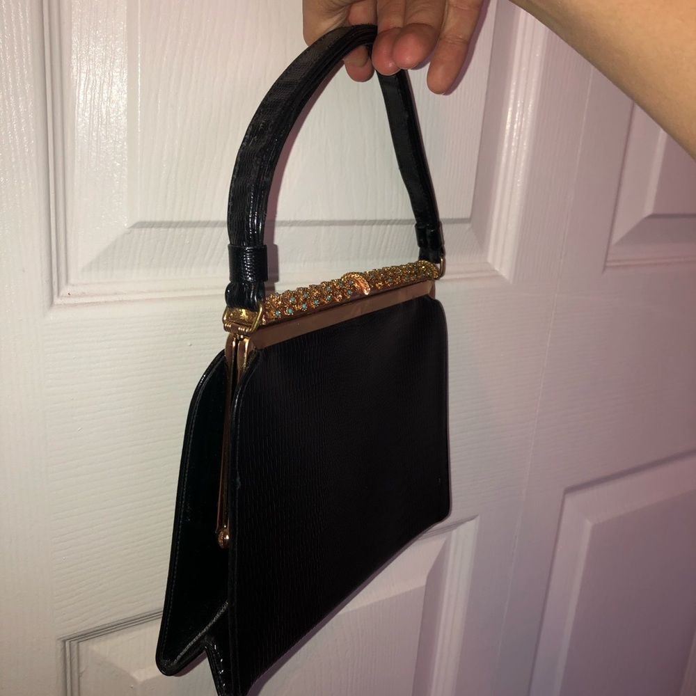Purse 🖤🤖 - Picture 2 of 8